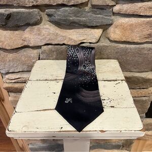 Sophisticated Black and Gray multicolored Paisley Tie‎ for Formal Occasions.